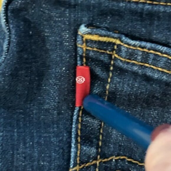 RARE Vintage Levi 505 Straight Leg with Red Tab with "R" only. - Picture 8 of 12